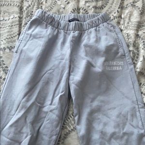 BRANDY MELVILLE SWEATS